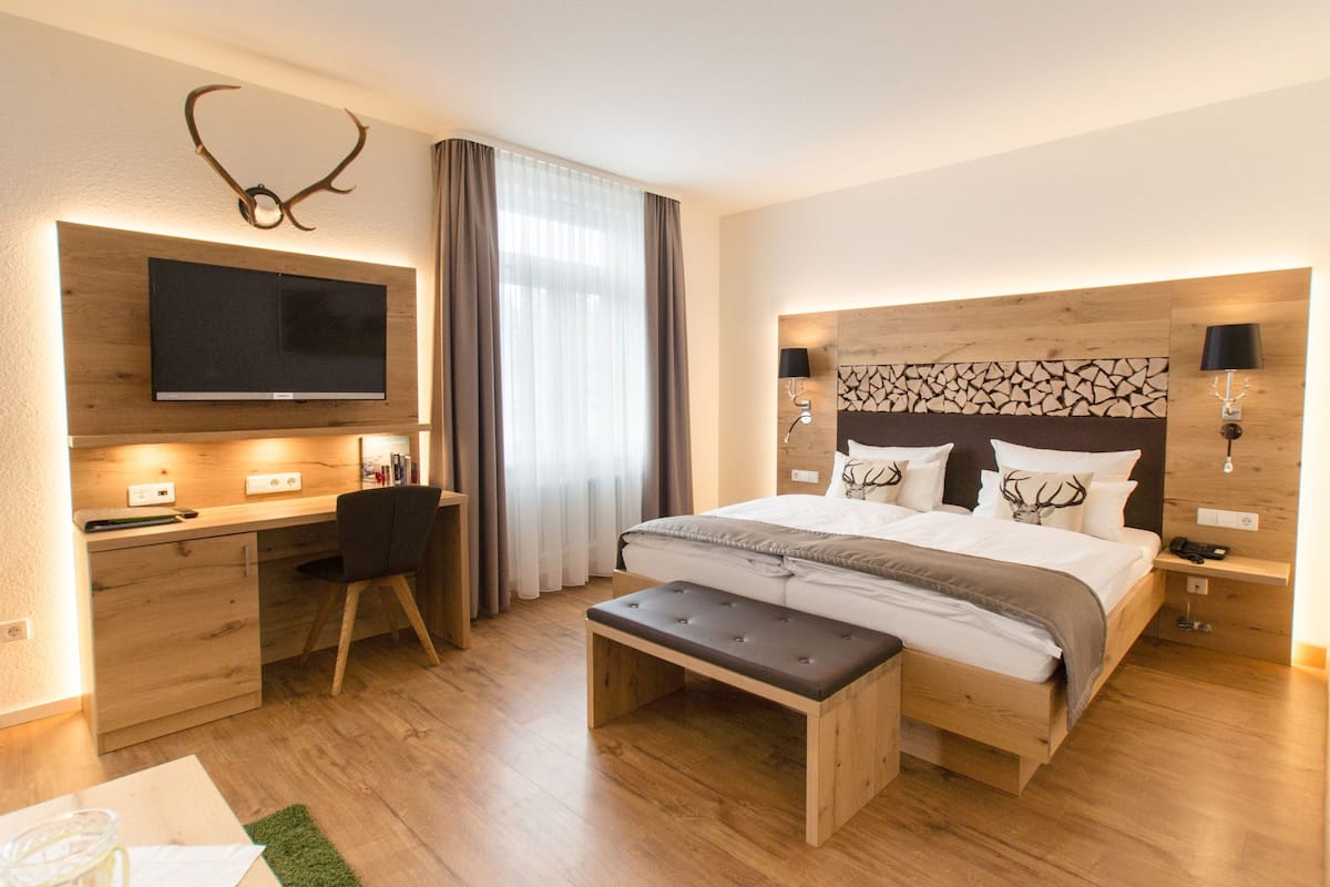 superior room | 1 bedroom, premium bedding, down duvets, minibar