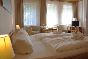 In-room safe, desk, free WiFi, bed sheets