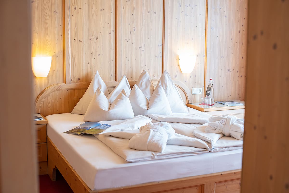 1 bedroom, in-room safe, iron/ironing board, free wifi