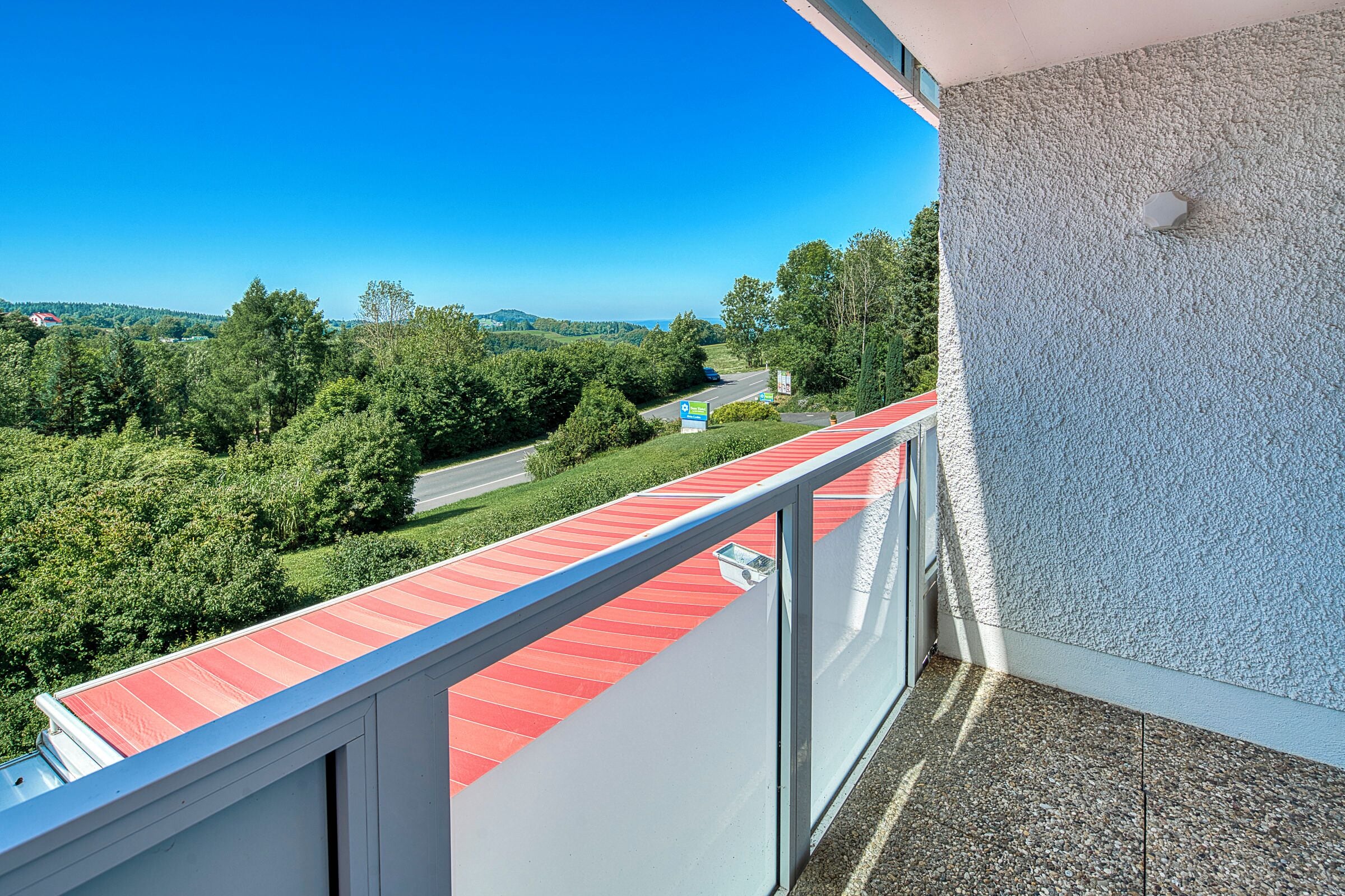 Chambre Standard, 1 lit double, balcon, vue vallée (Walk-in Shower) | Vue depuis le balcon