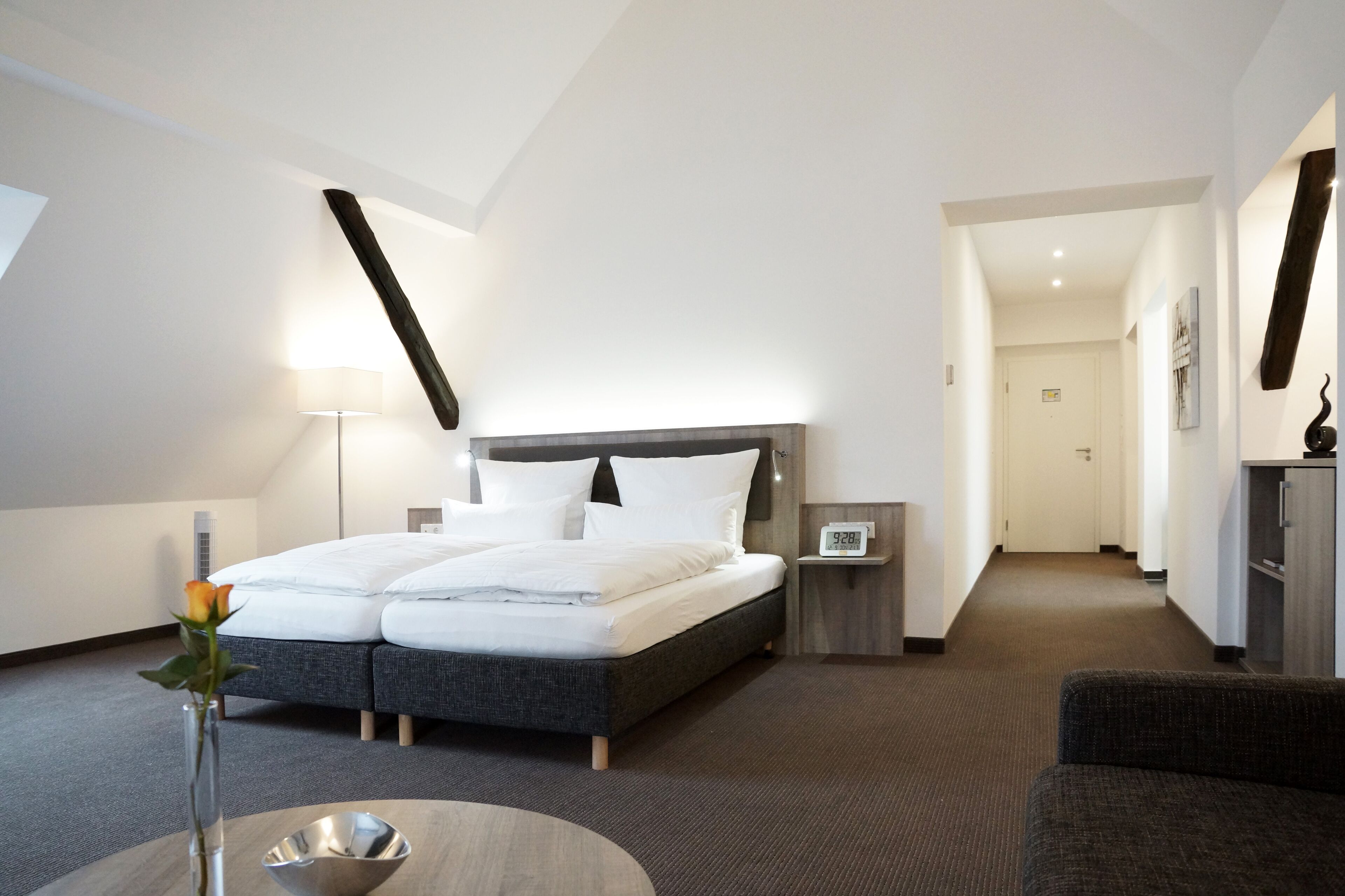 Estudio Deluxe | Ropa de cama de alta calidad y minibar 