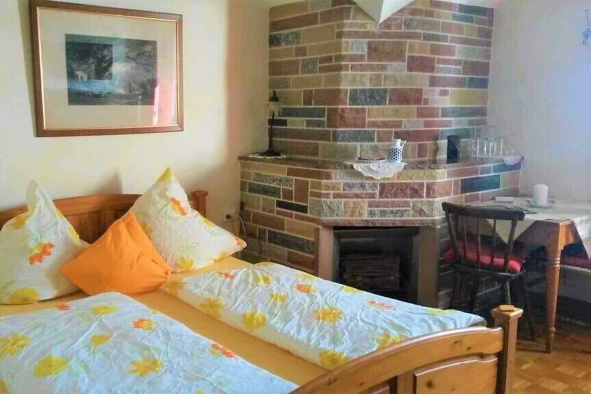 1 bedroom, hypo-allergenic bedding, minibar, free WiFi