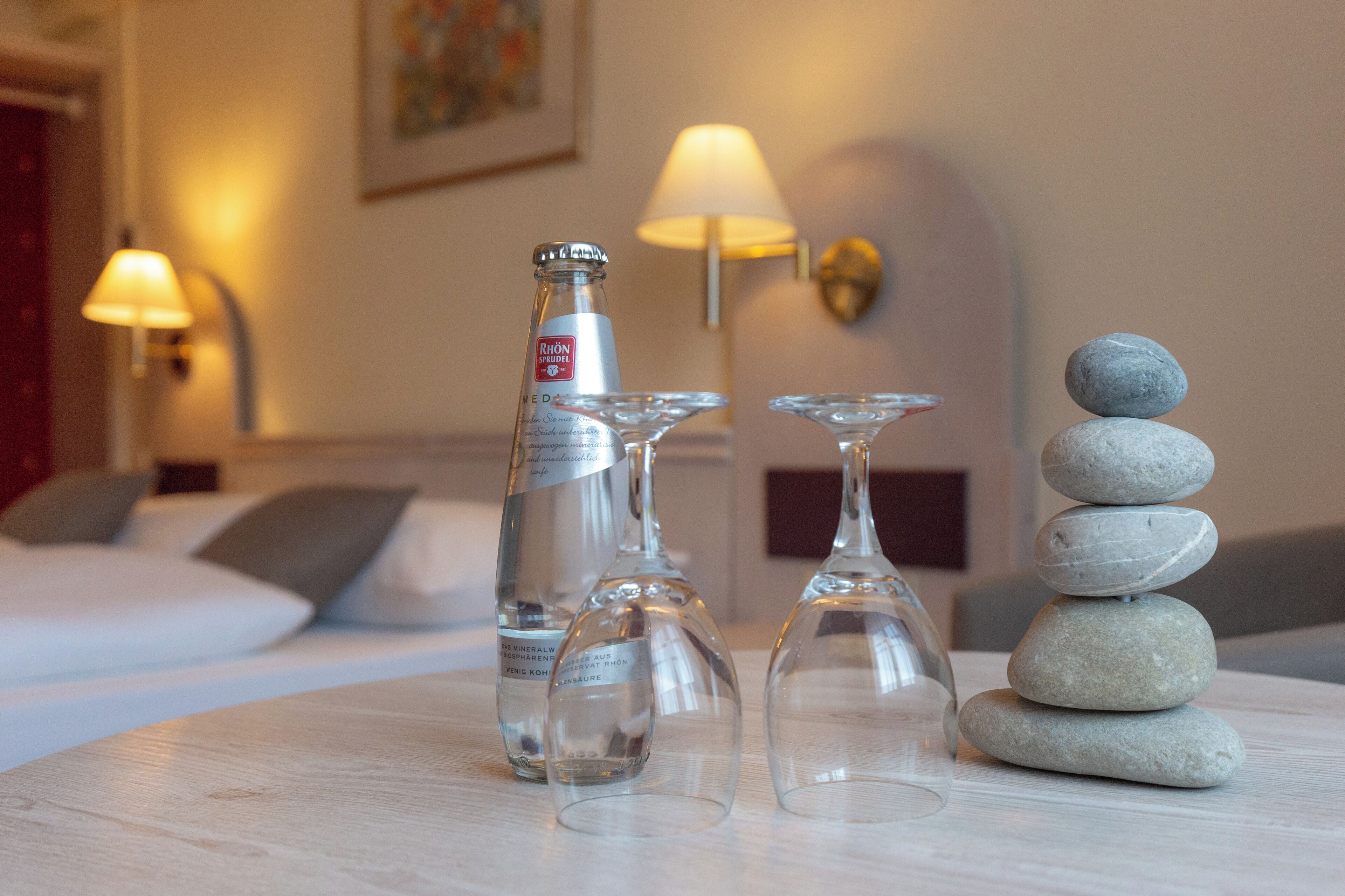 1 bedroom, hypo-allergenic bedding, minibar, desk