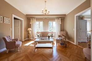 Apartment (20) | Wohnbereich