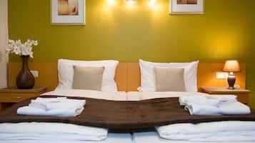 Doppelzimmer | Schreibtisch, Bügeleisen/Bügelbrett, kostenlose Babybetten