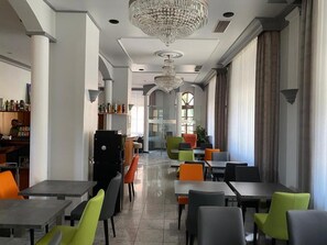 Dining - Gästehaus Kral (Erlangen)