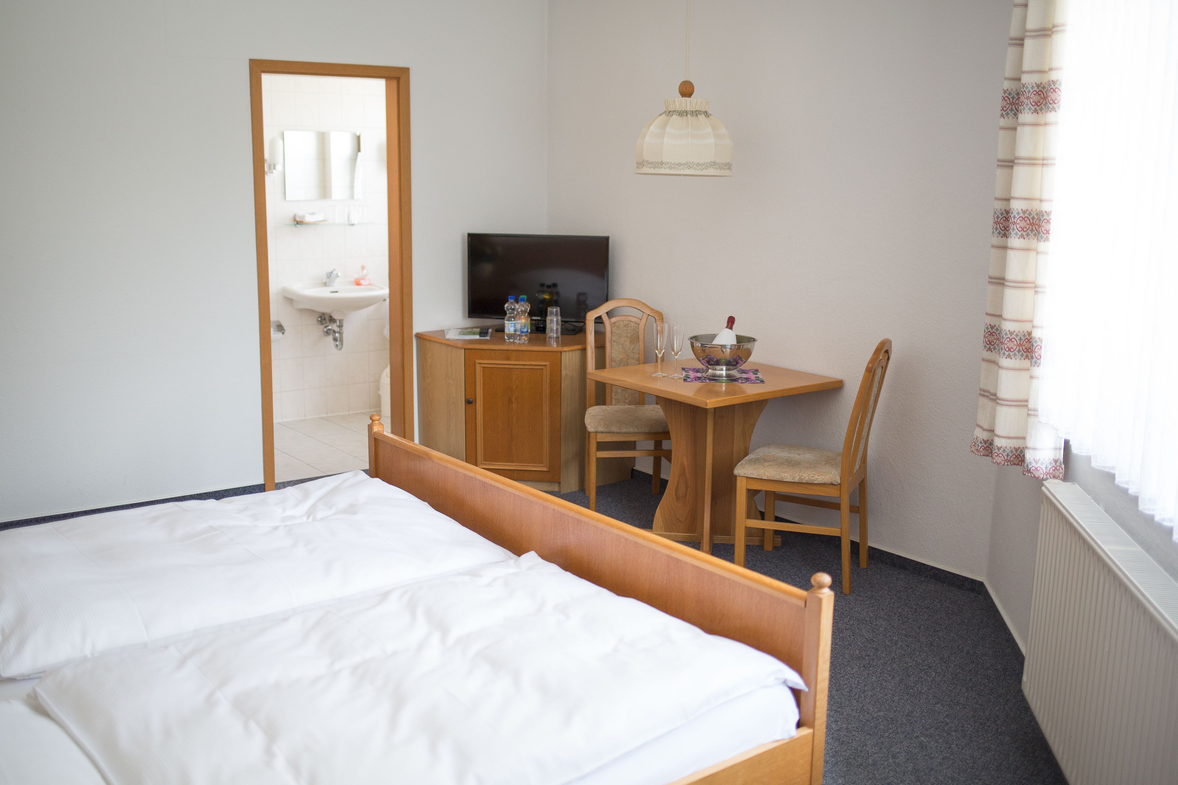 Double Room | Living area | Flat-screen TV