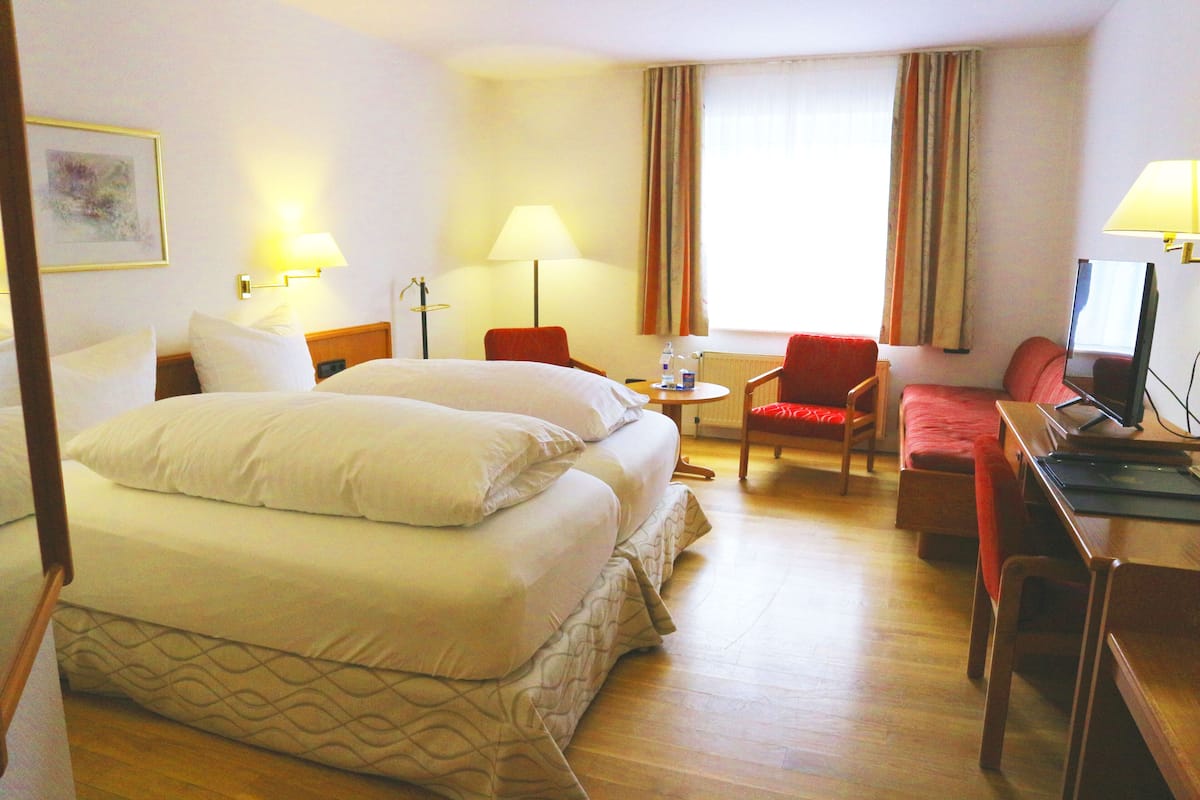 Standard Double Room | Premium bedding, minibar, in-room safe, desk