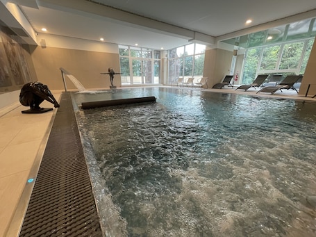 Turkish bath, body treatments, hot stone massages, sports massages