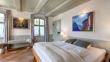 Couette en duvet d'oie, coffres-forts dans les chambres, Wi-Fi gratuit