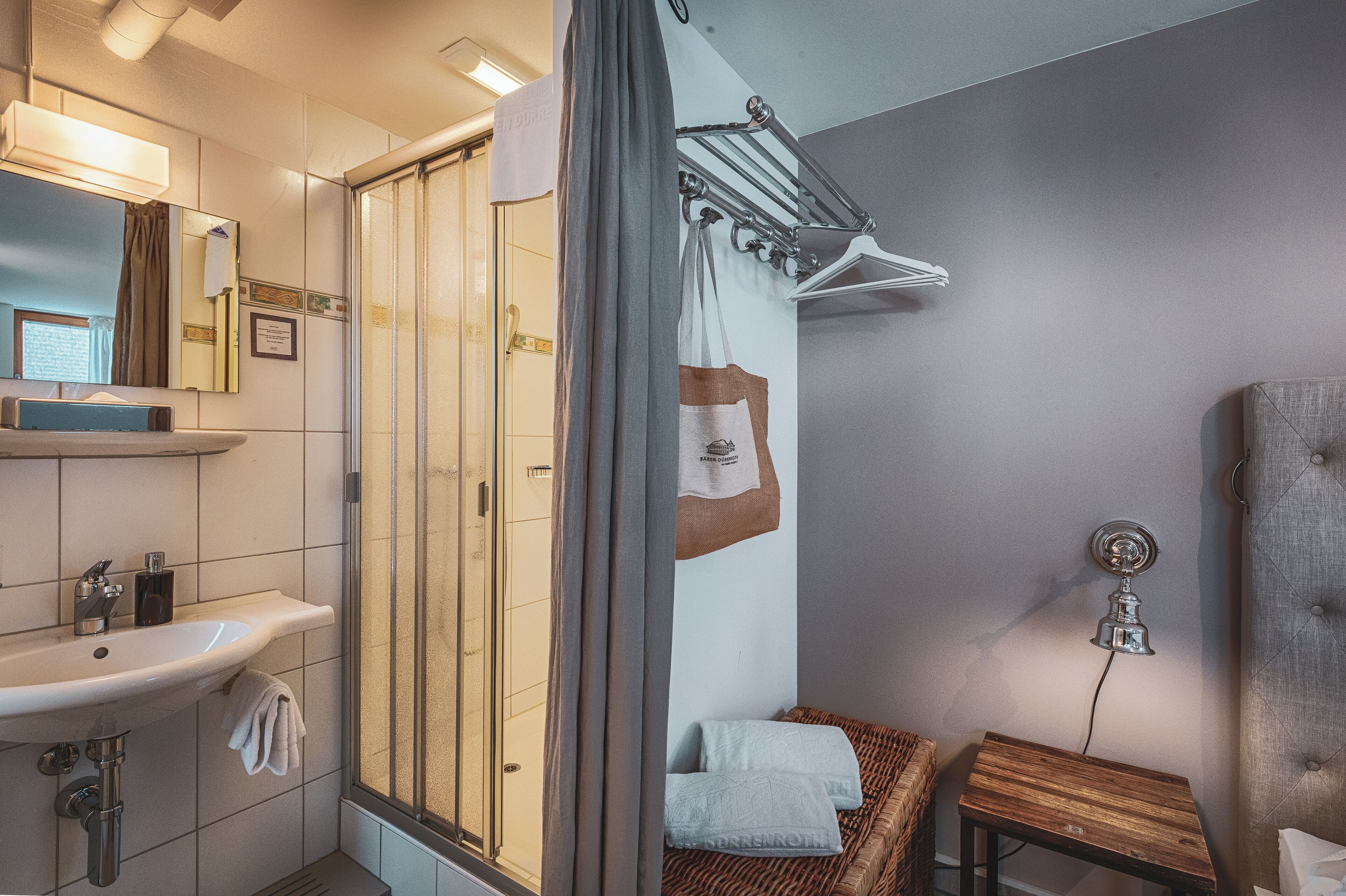 double room (budget) | bathroom | shower, free toiletries, hair dryer, towels