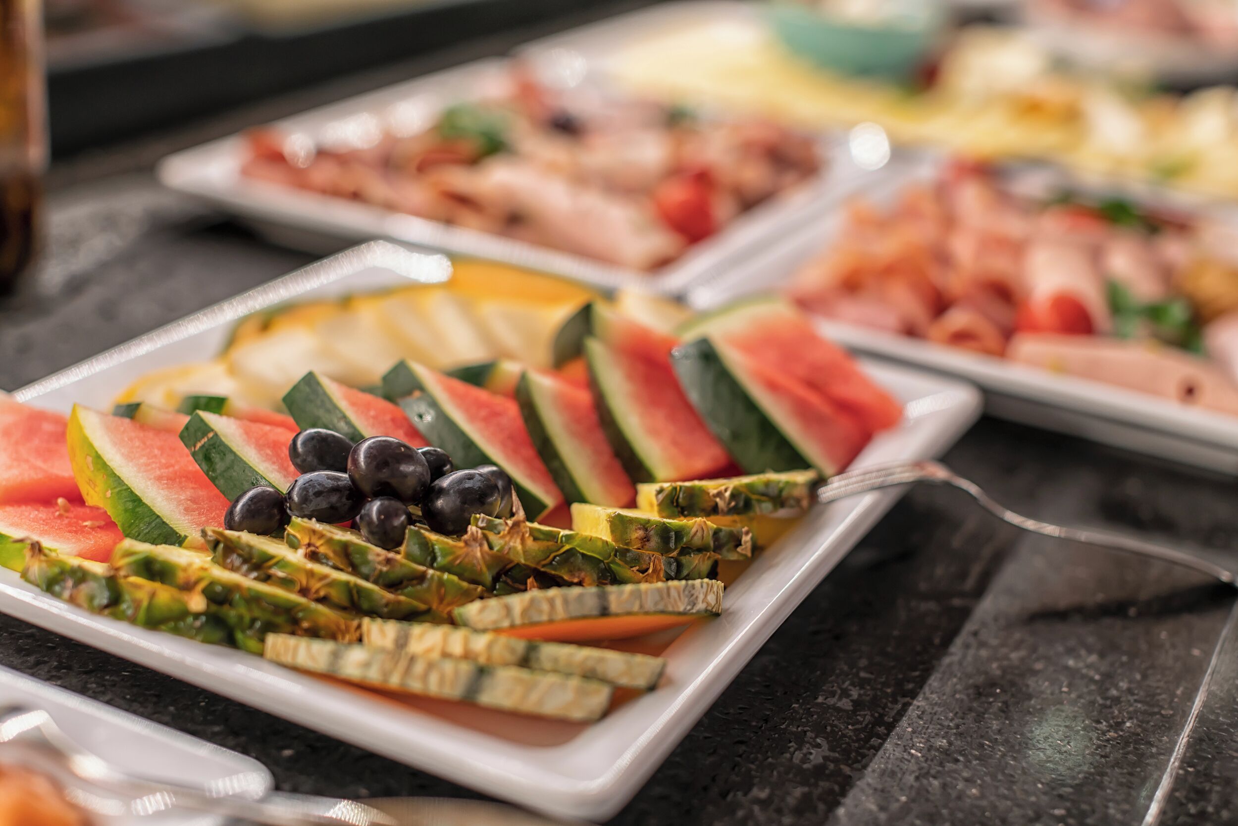 Colazione a buffet, servita tutte le mattine (18.9 EUR a persona) 