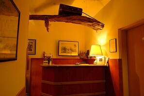 Reception - AKÁT Pension & Apartments (Prague)