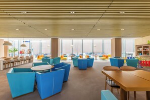 Exterior - Holiday Inn Express Beijing Airport Zone by IHG (Beijing)