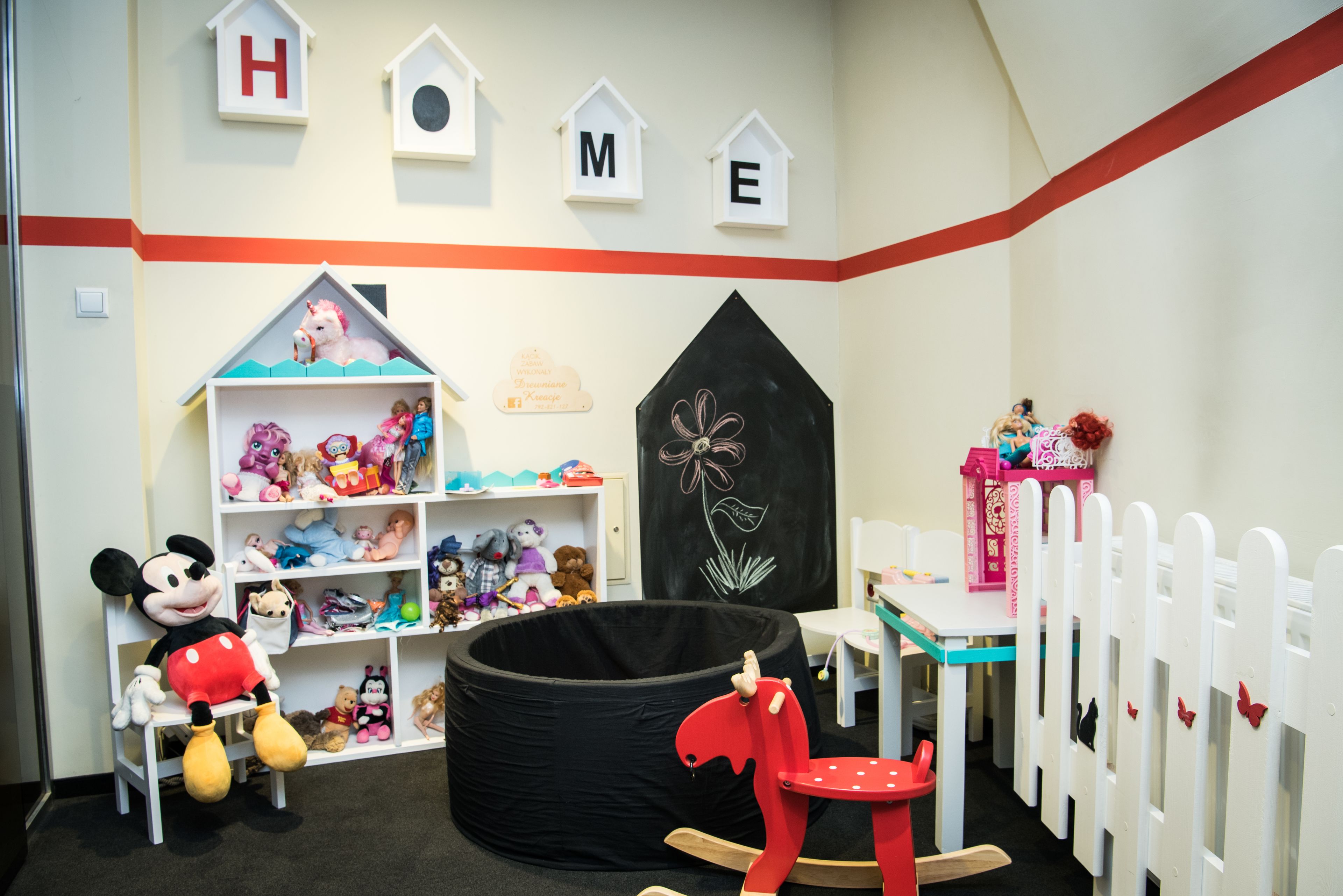 children’s play area – indoor