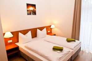 Schreibtisch, kostenloses WLAN