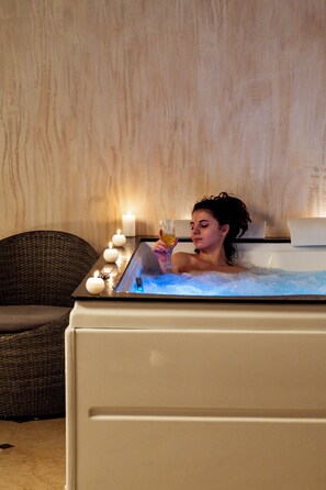 Couples treatment rooms