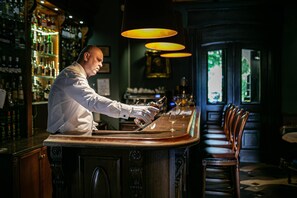Bar (en el alojamiento)