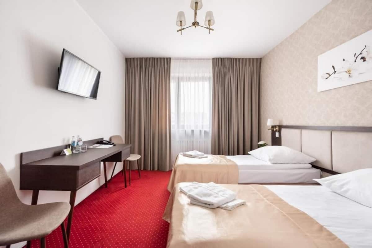 Kamar Twin Superior | Meja kerja, Wi-Fi gratis, dan seprai linen