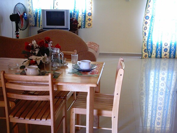 Standard Apartment, 1 Bedroom | Living area
