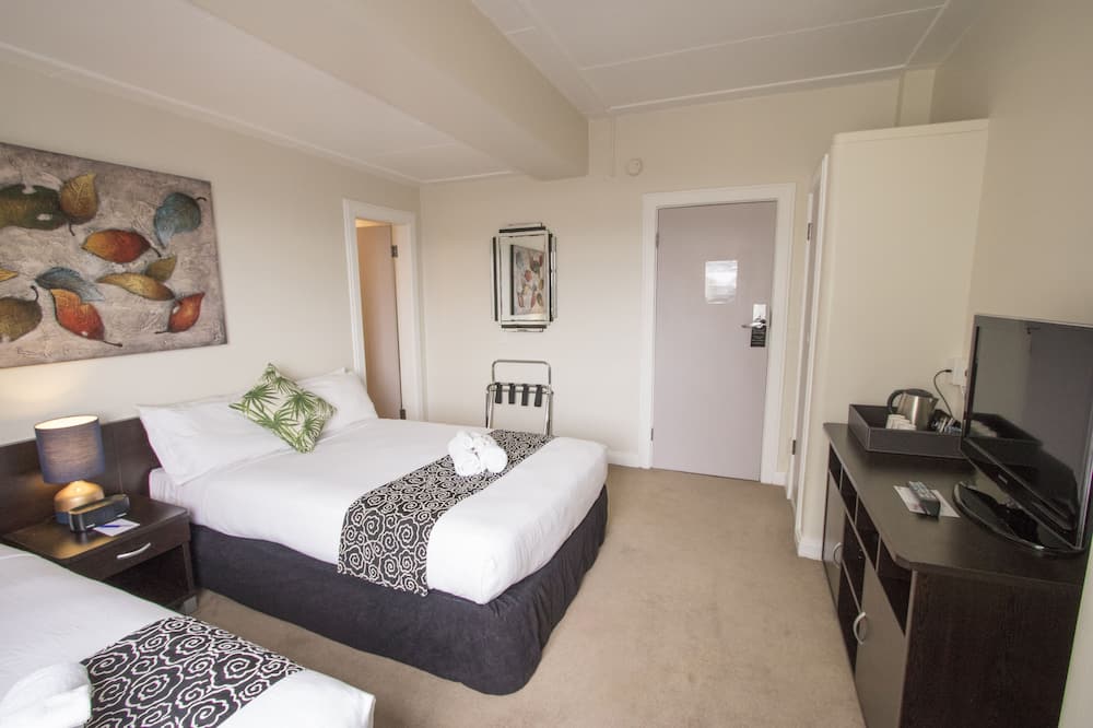 Hotel Waterloo & Backpackers