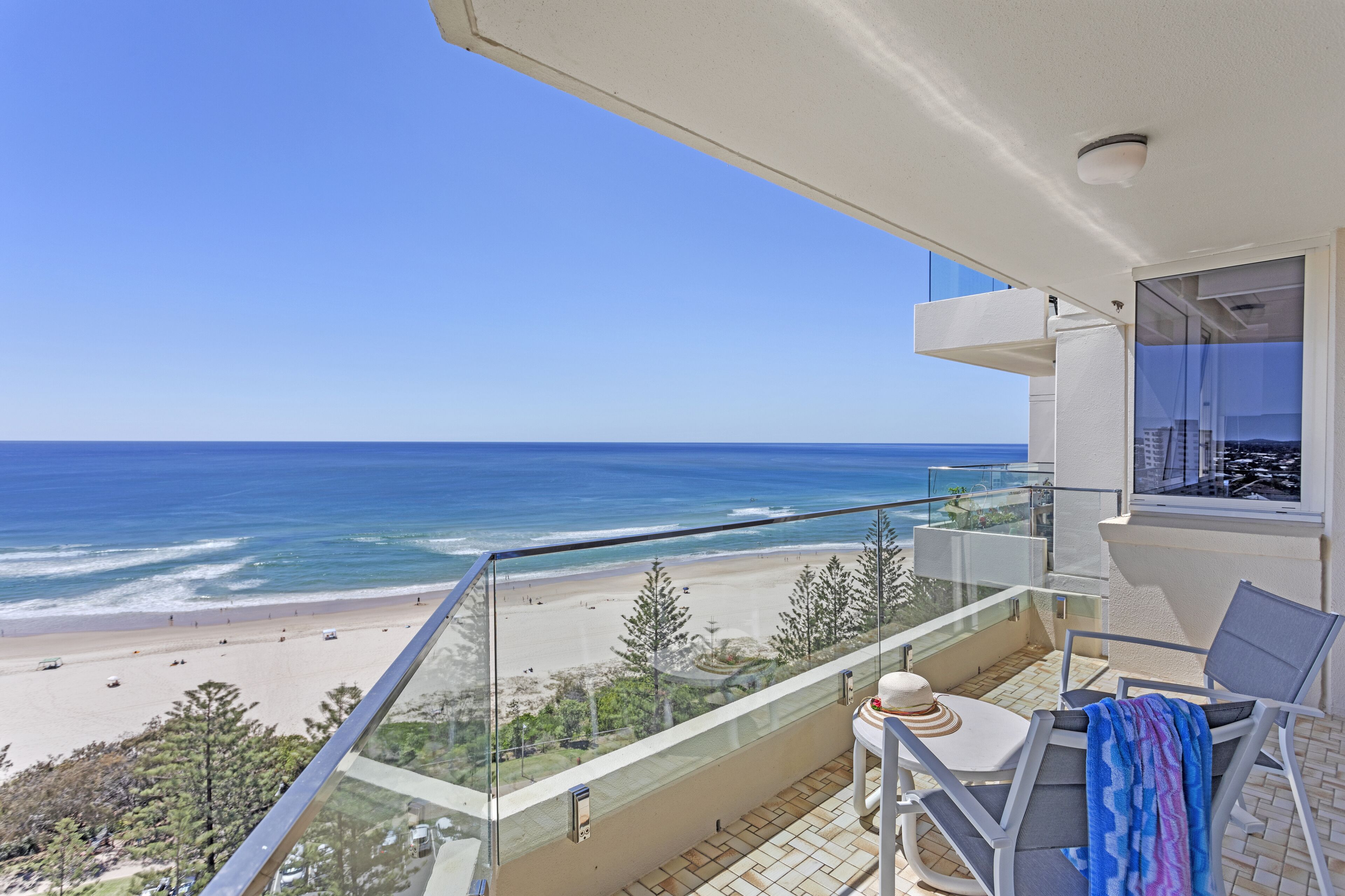 Southern Cross Beachfront Holiday Apartments — image 14