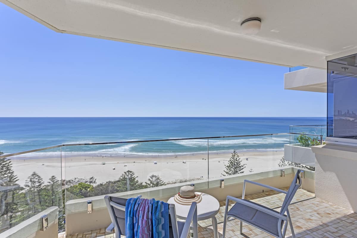 Departamento superior, 2 habitaciones, vista al océano | Vista a la playa o el mar