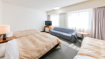 Tremannsrom, ikke-røyk | Skrivebord, wi-fi (inkludert) og sengetøy