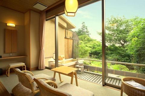 養老温泉 滝元館 遊季の里(写真 2)