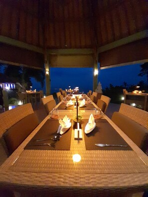 Restaurant - The Hamsa Bali Resort (Banjar)
