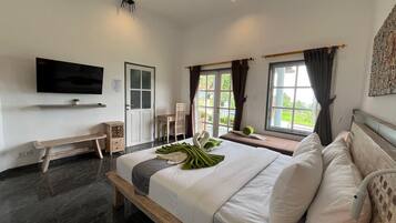 Standard-Doppel- oder -Zweibettzimmer, Meerblick | 1 Schlafzimmer, hochwertige Bettwaren, Minibar, Zimmersafe