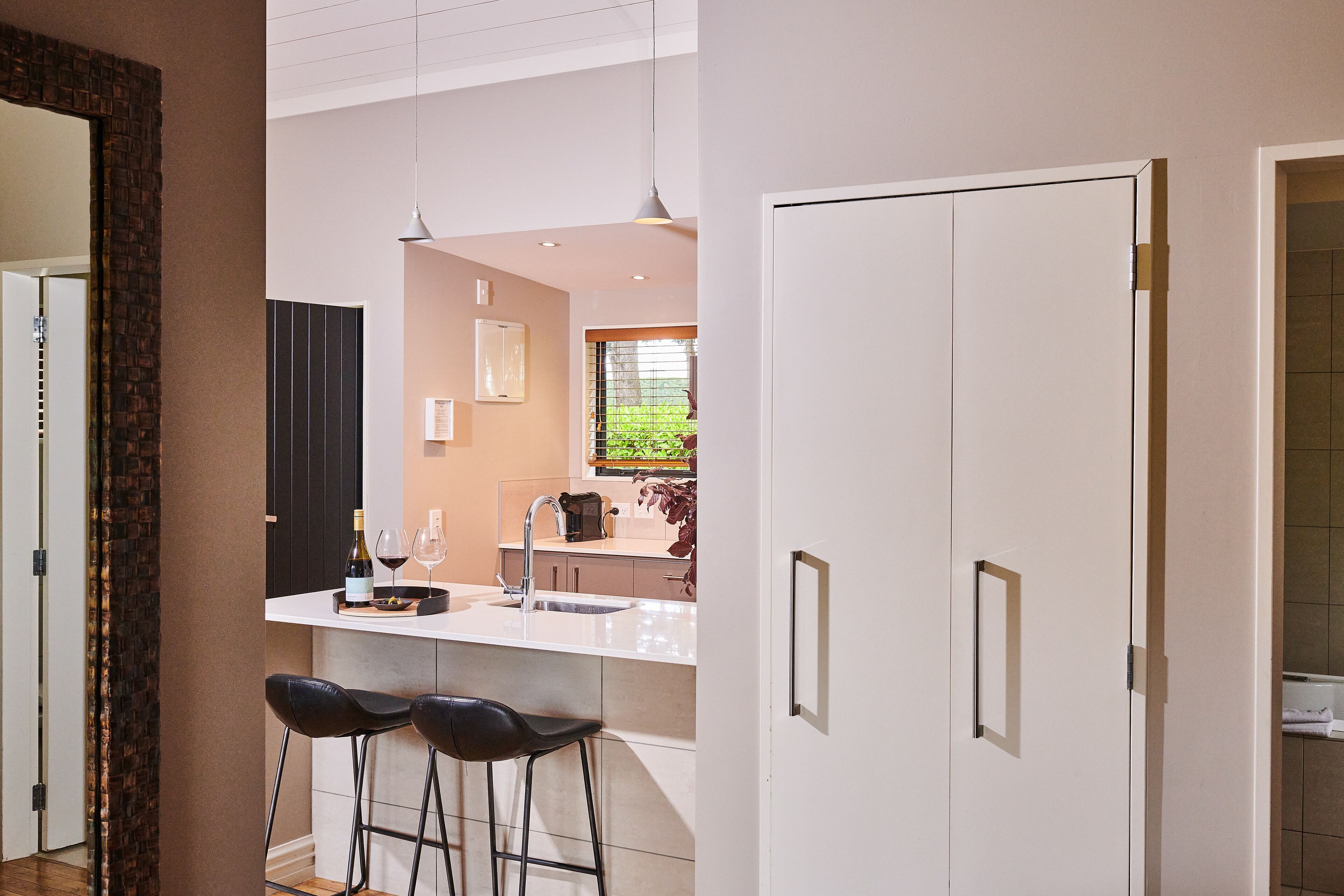 Cottage (Winemakers) | Dapur pribadi | Meja makan