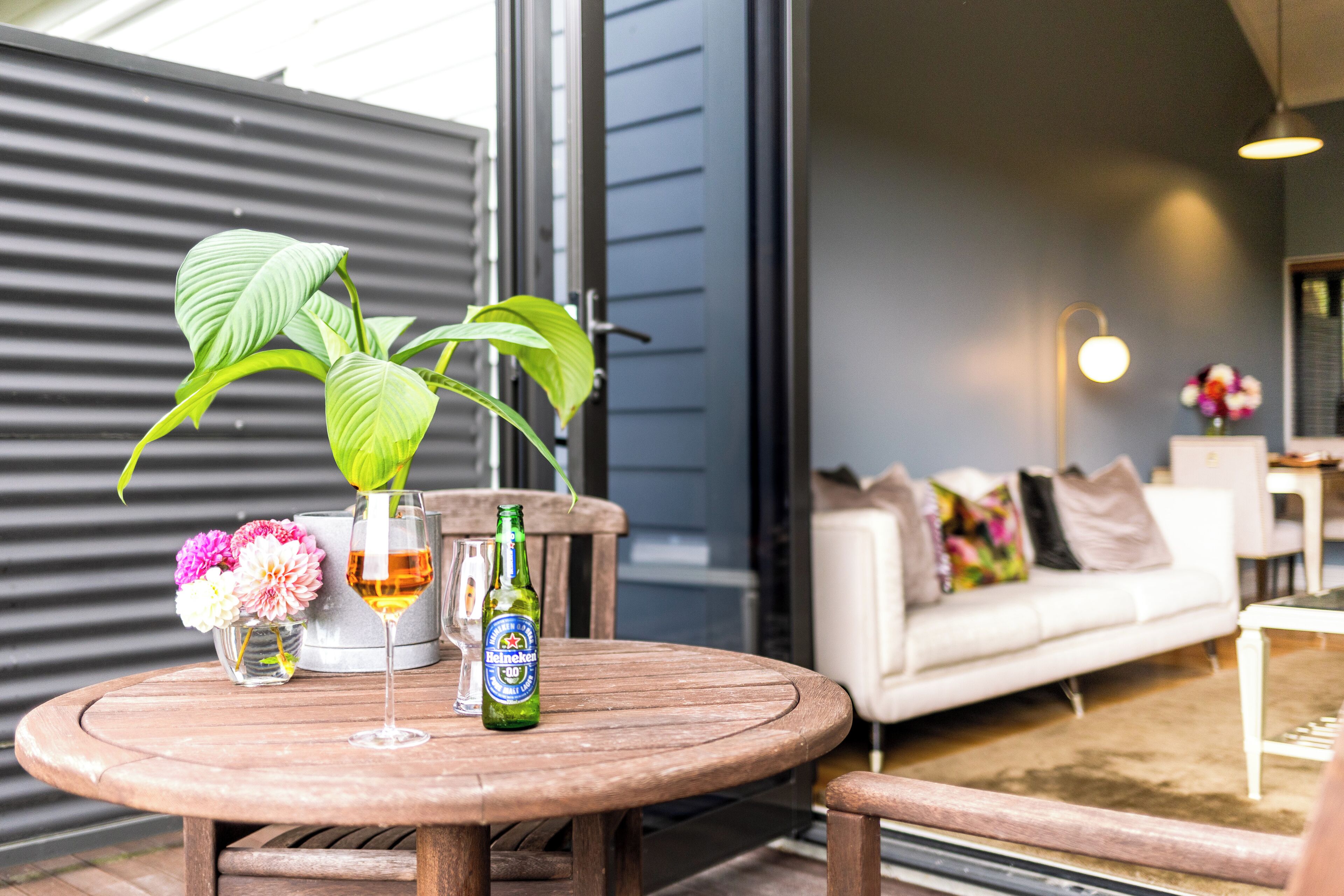 Cottage (Secluded) | Living area