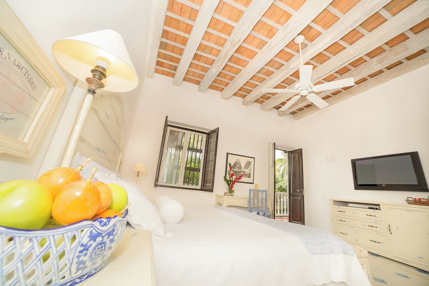 deluxe room | 1 bedroom, premium bedding, down duvets, minibar