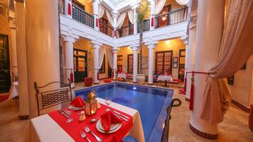 2 indoor pools, pool loungers