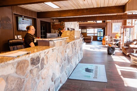 Brookside Lodge - Image 33