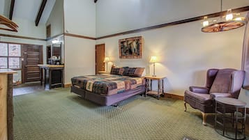 Riverside Deluxe King | Premium bedding, pillow-top beds, in-room safe, desk