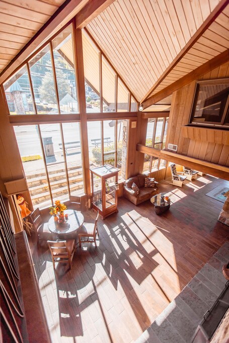 Brookside Lodge - Image 21