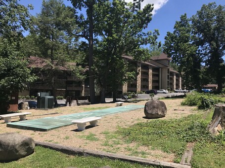 Brookside Lodge - Image 59