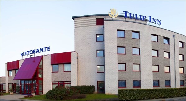 Front of property - Tulip Inn Turin South (Moncalieri)