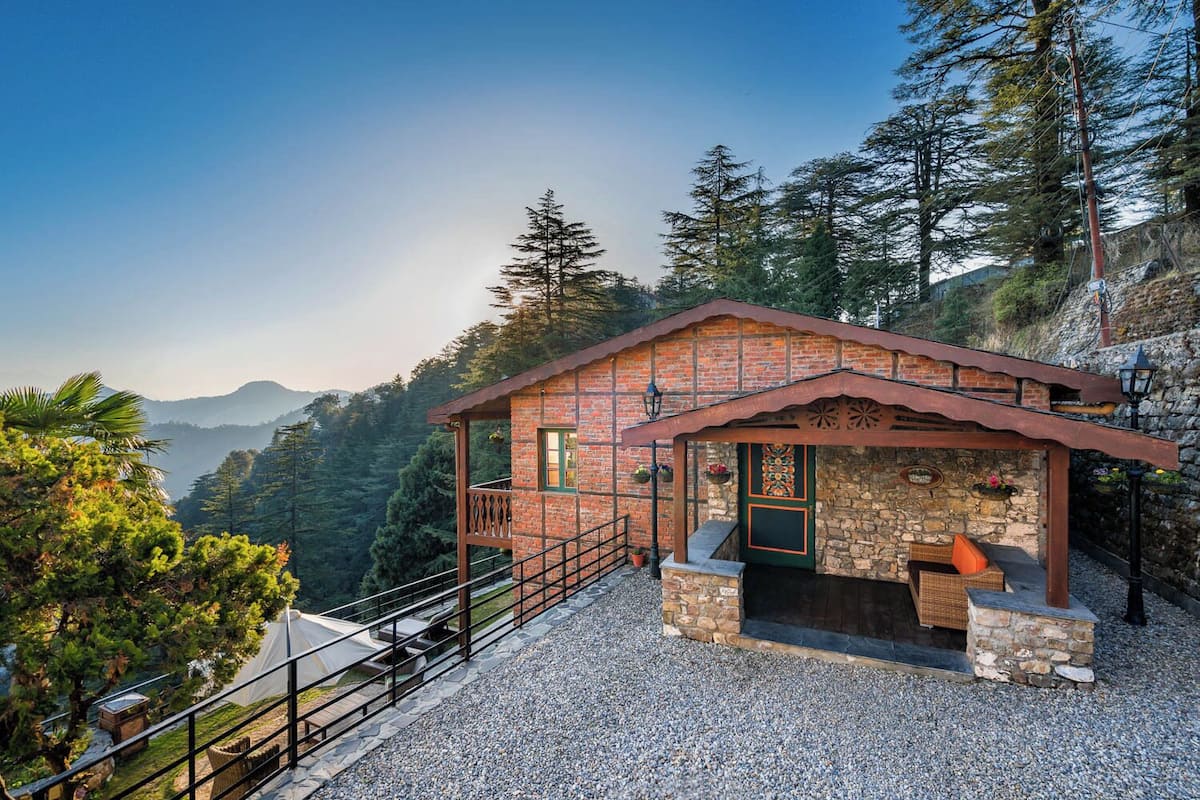 Superior Villa - The Pine Tree Lodge