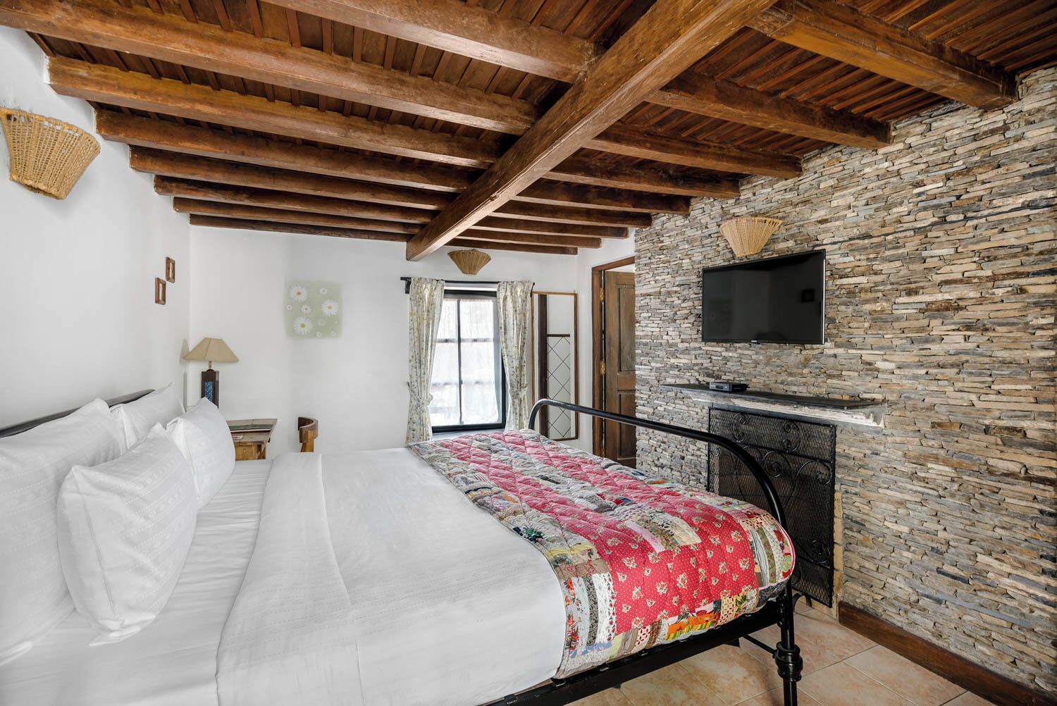 room | premium bedding, down duvets, select comfort beds, in-room safe