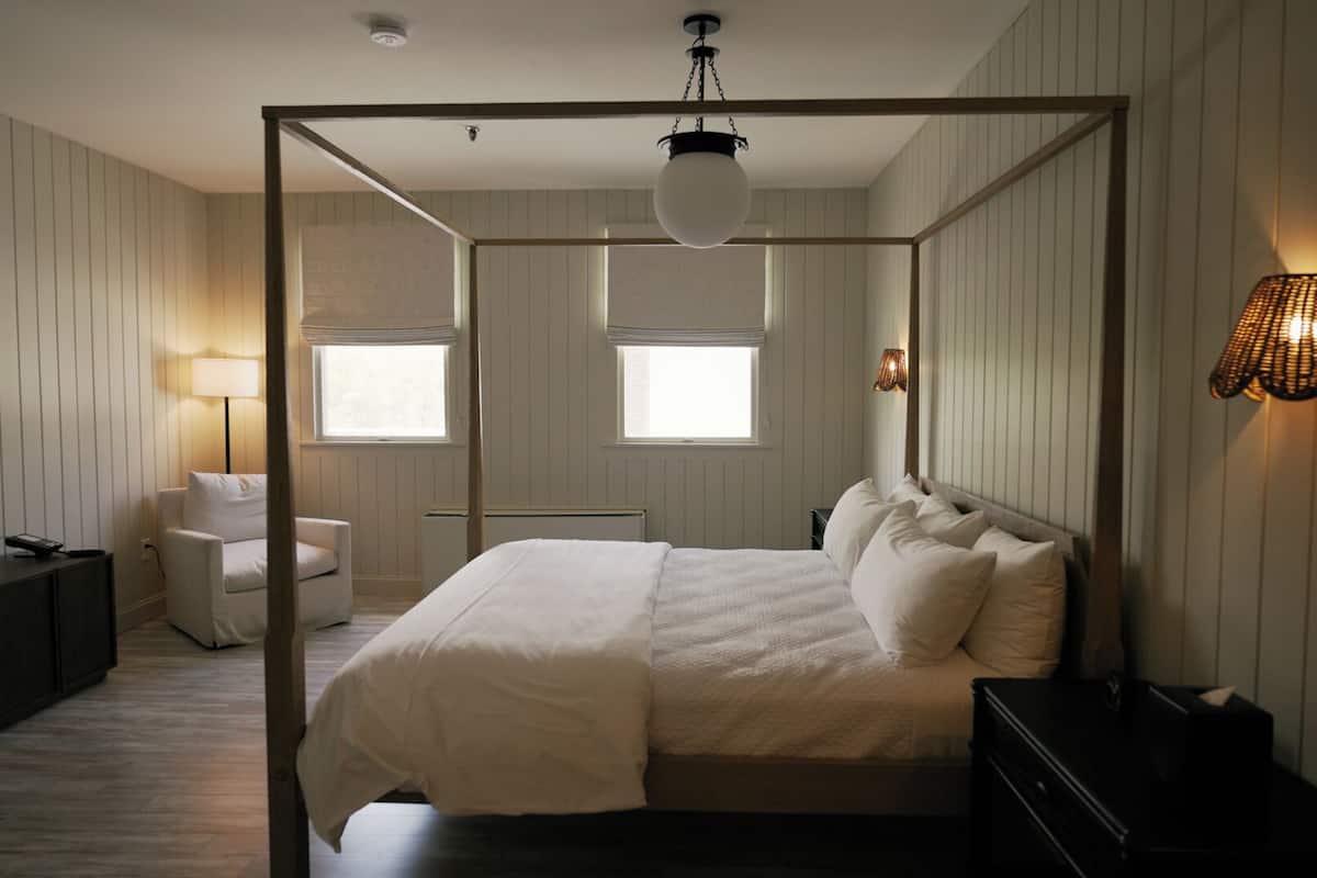 king bohemian room | 1 bedroom, premium bedding, down duvets, pillow-top beds