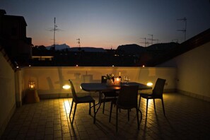 Apartamento, 2 habitaciones, terraza | Terraza o patio