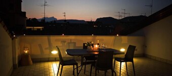 Mariposa Apartments