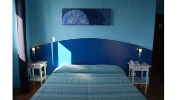 Triple Room | Frette Italian sheets, premium bedding, Select Comfort beds, minibar