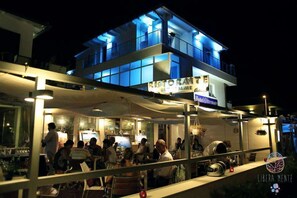 Front of property - Hotel Oltremare (Fiumicino)