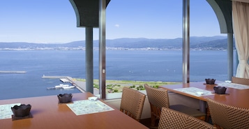 Se sirven desayunos y cenas