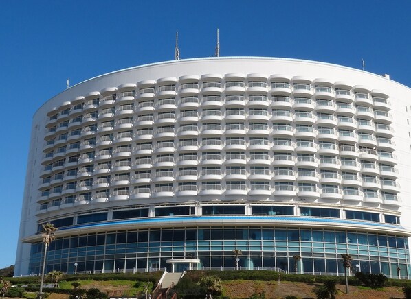 施設の正面