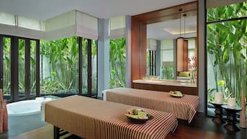 Couples treatment room(s), sauna, hot tub, steam room, body treatments